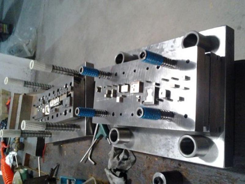 乐平模具制造-12